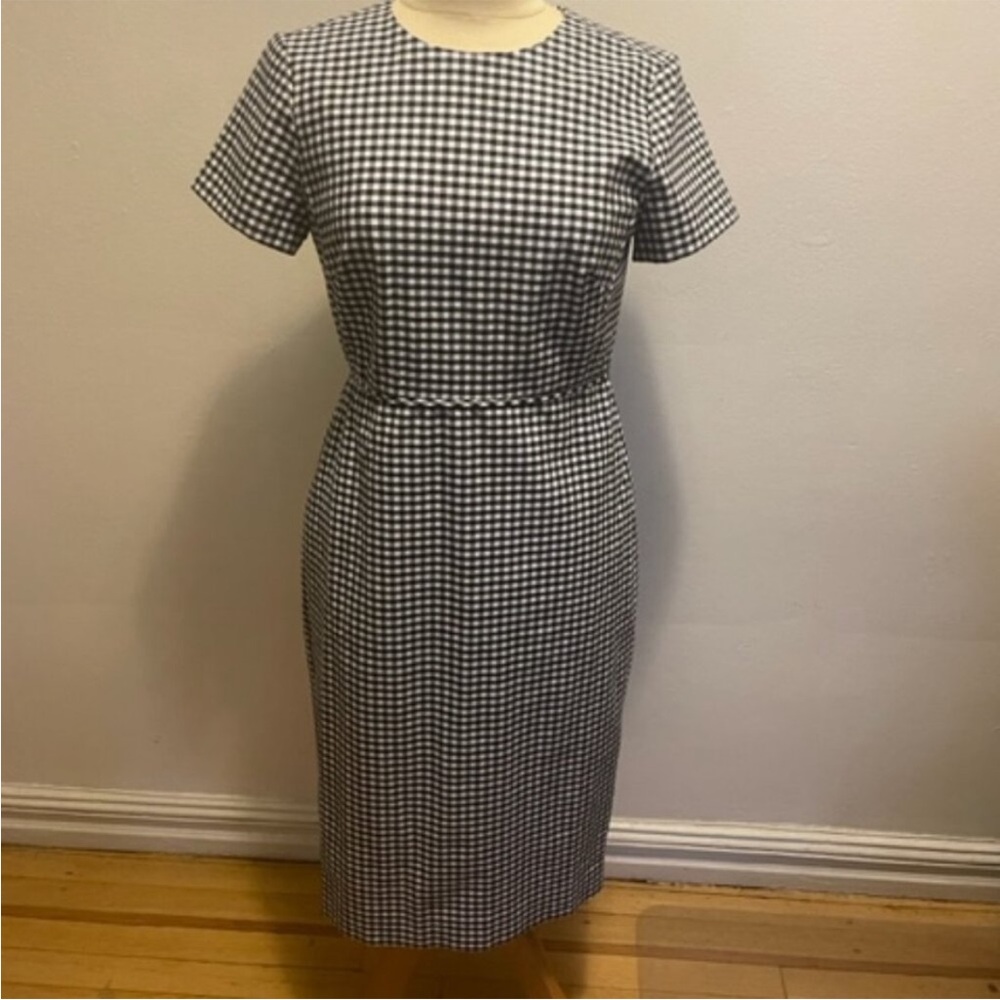 J. Crew navy and white bi-stretch gingham short sleeve sheath dress